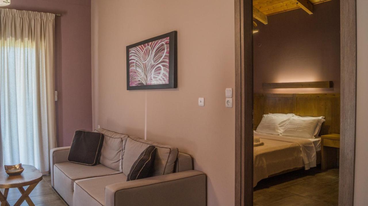 Kedros Chalet Agios Dimitrios  Exteriör bild