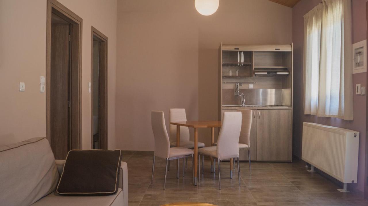 Kedros Chalet Agios Dimitrios  Exteriör bild